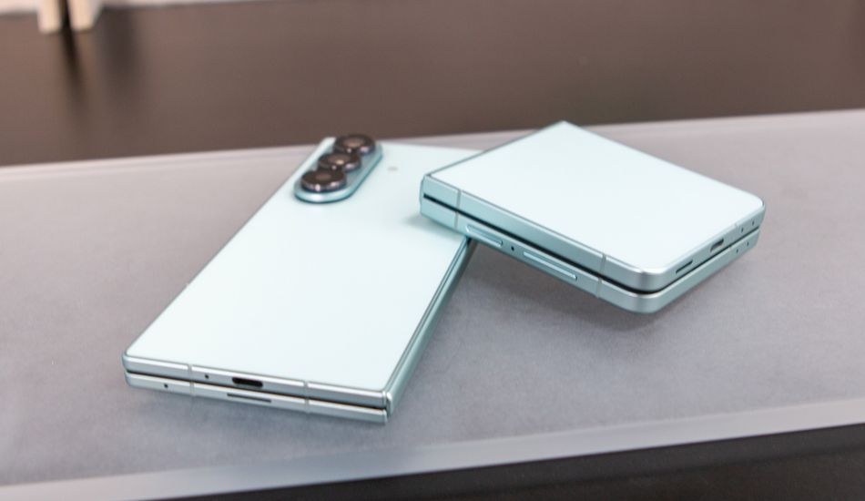 Samsung Tri-Fold Phone