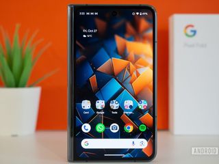 thumbnail - Pixel Fold