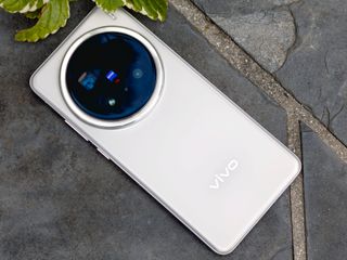 thumbnail - Vivo X300 Series